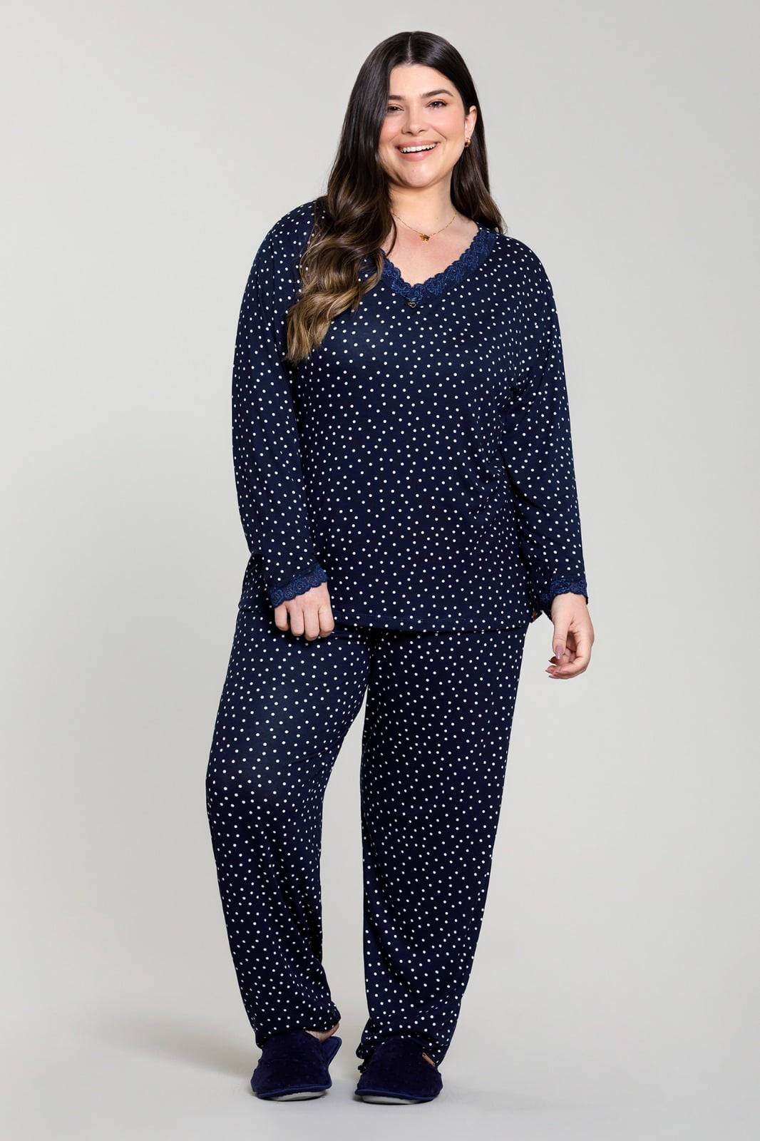 PIJAMA FEMININO LAVÍNIA EM VISCOLYCRA PLUS SIZE